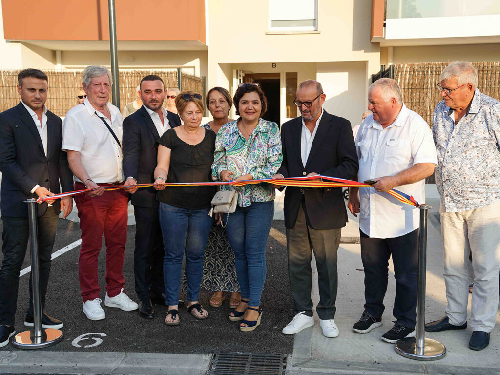 inauguration de la résidence mistral en présence des élus